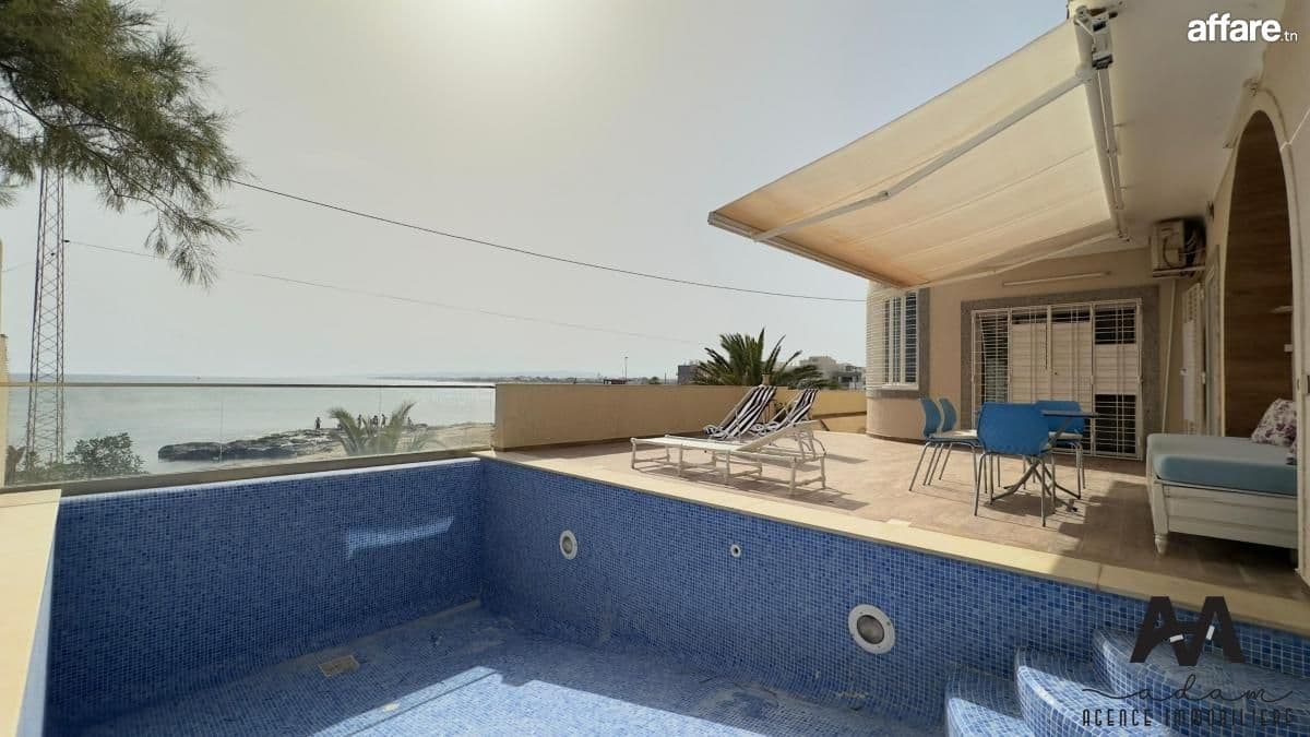 Villa S+4 vue de mer à Beni khiar, Nabeul