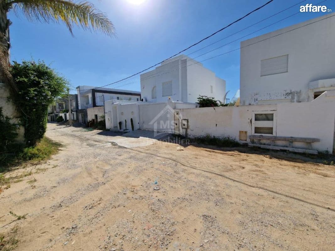 Terrain constructible de 520 m² à Mrezga à vendre 51355351
