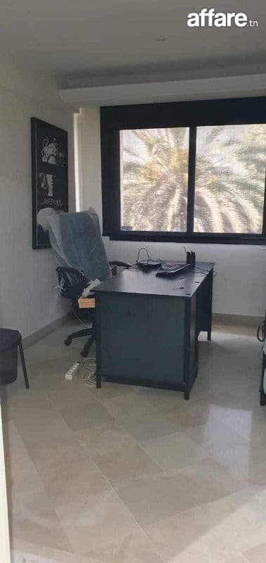 Bureau A+3 à louer à Beb Saadoun 