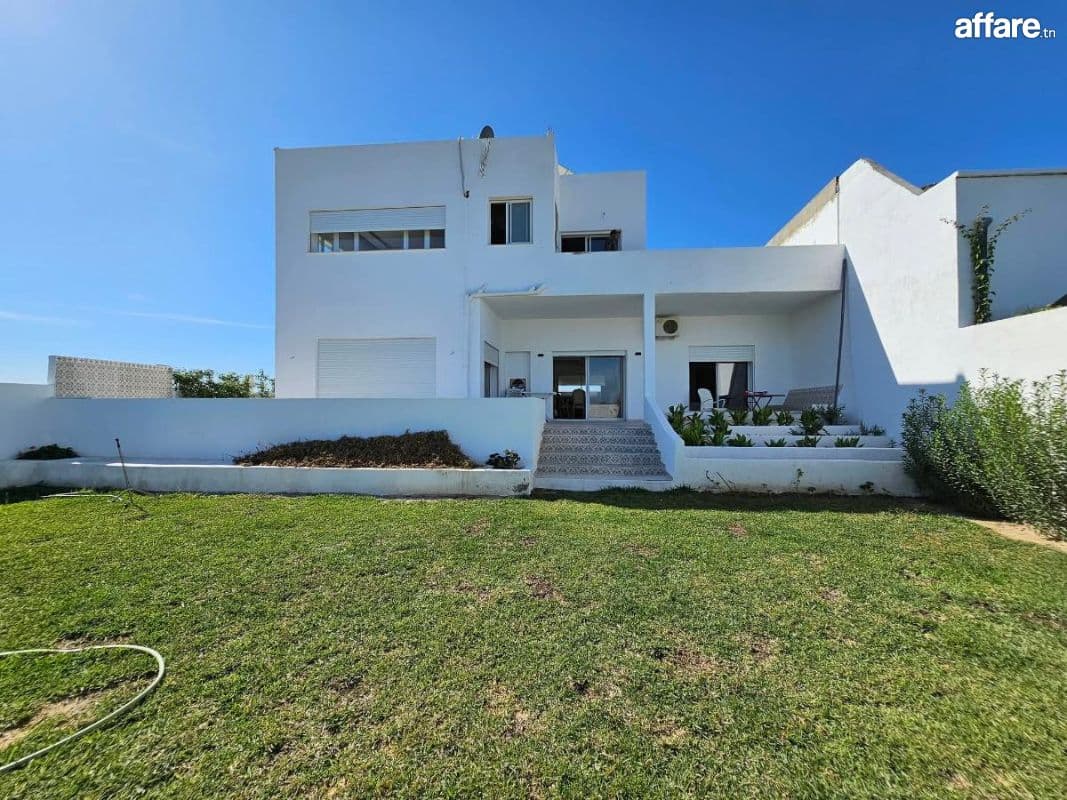 𝗞𝗔𝗟𝗔𝗔𝗧 𝗔𝗡𝗗𝗔𝗟𝗢𝗨𝗦 OPPORTUNITÉ VILLA A VENDRE