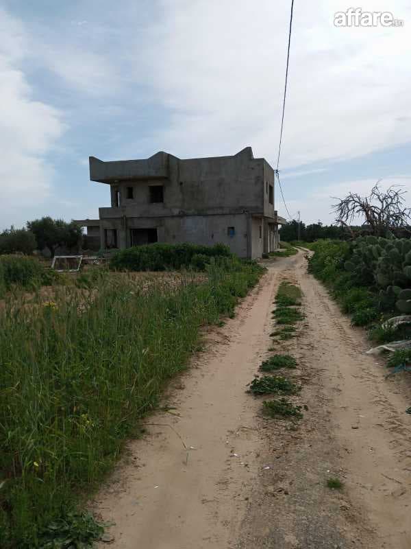 TERRAIN 4300 M2