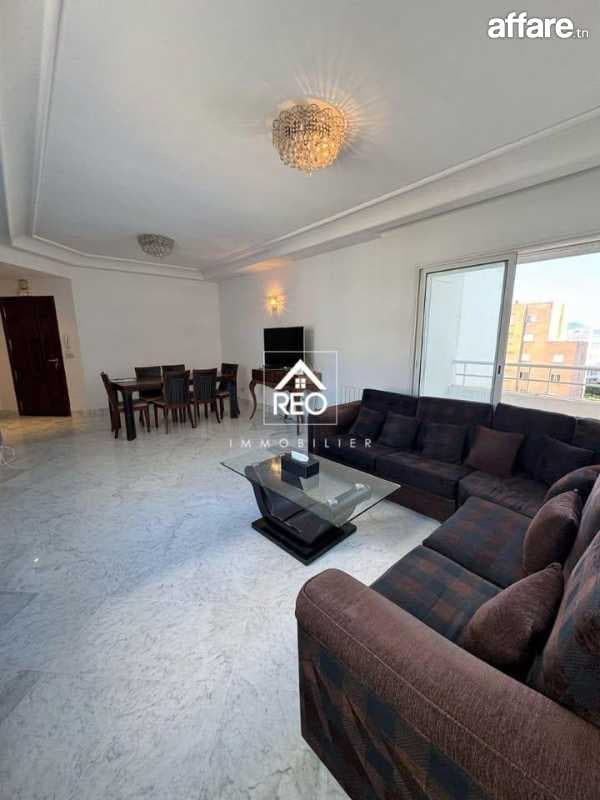 À VENDRE : Un appartement S+2 situé au Lac 2