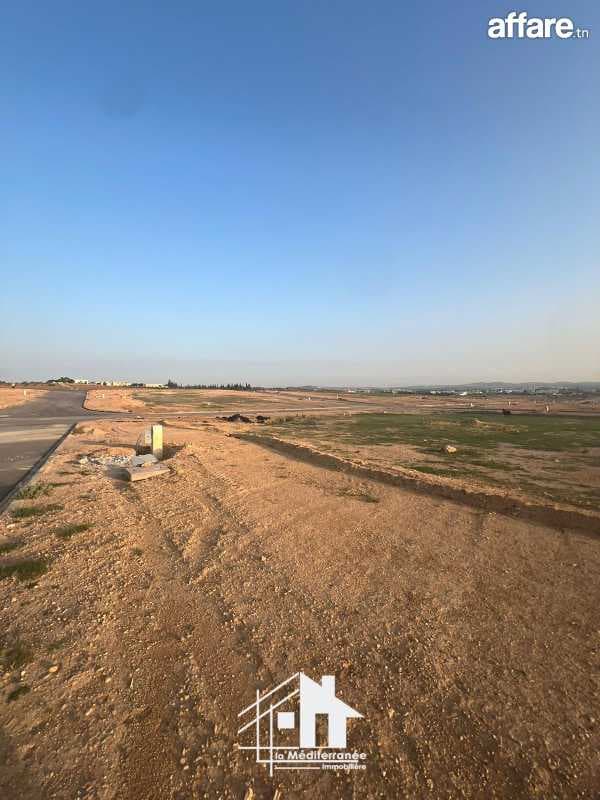 terrain 430 m² à HIDHAB mornagia