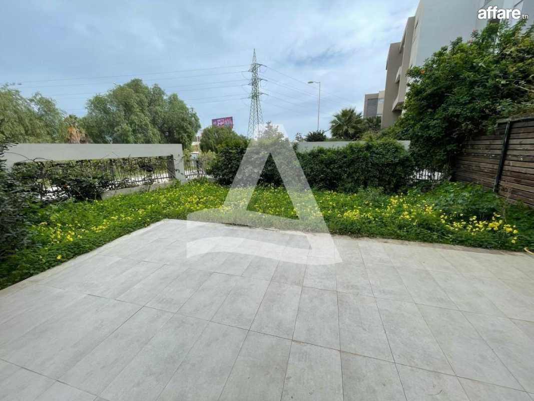 S+1 de 117 m²  avec jardin - les jardins de Carthage 