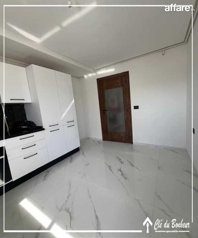 appartement s2 à l'aouina 