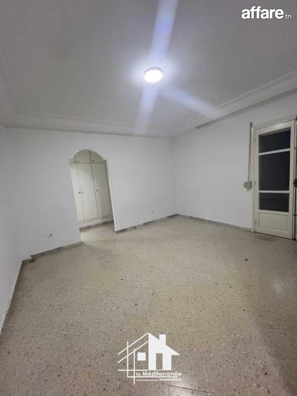 A vendre Appartement S+3 à Agba Ben mahmoud
