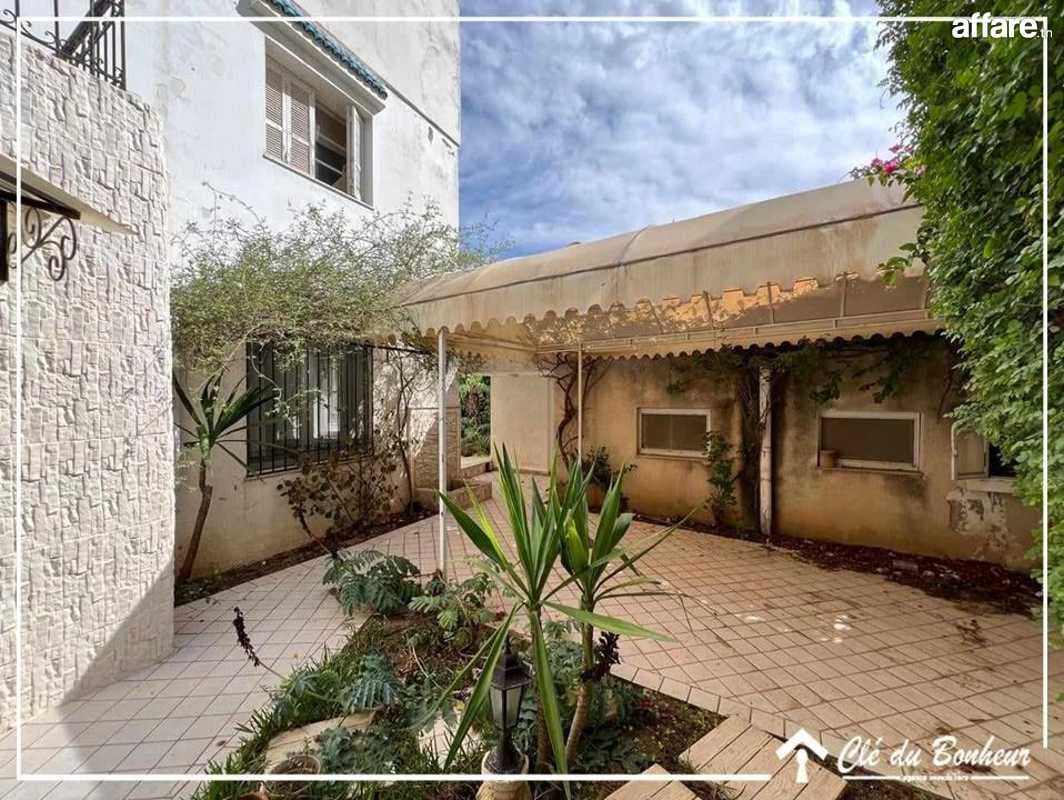 Villa de deux étages indépendants à Manar 1