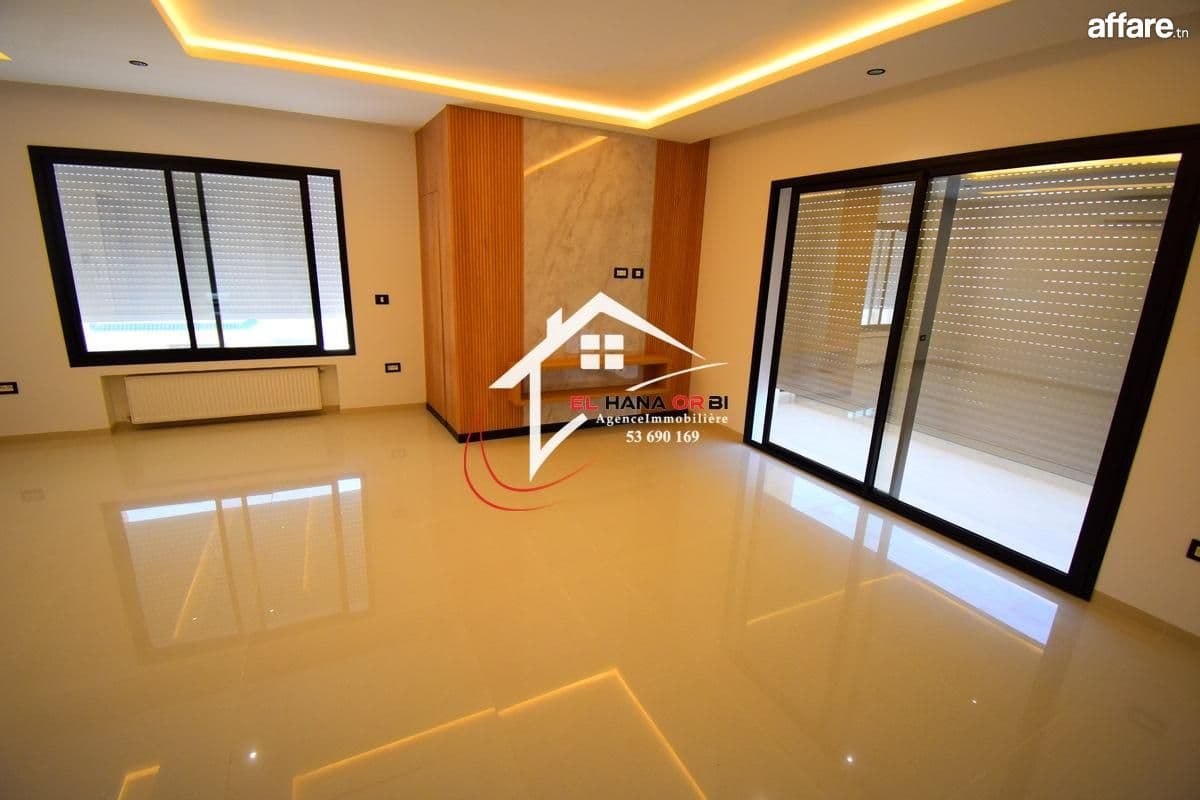 à vendre s+2 vue sur mer luxe et neuf à corniche mahdia