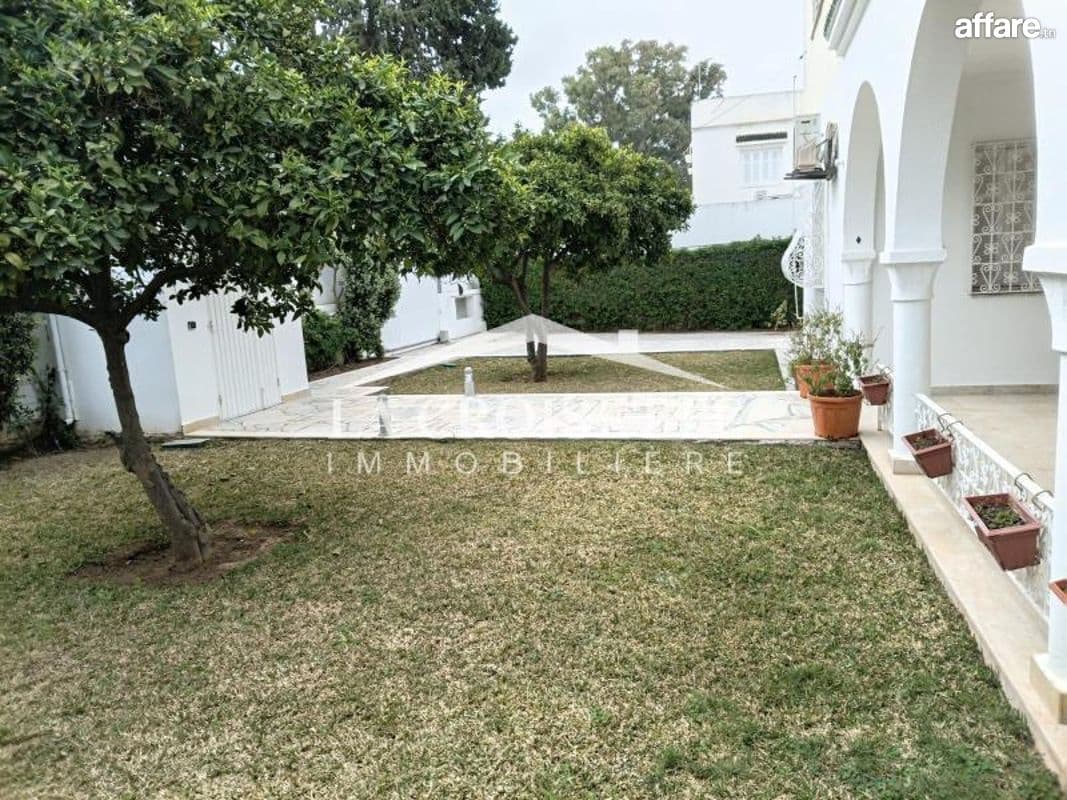 Rez-de-chaussée de villa s3 avec jardin à La Marsa MRCL0347
