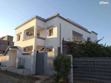 Une résidence de 5 Appartements à la plage
