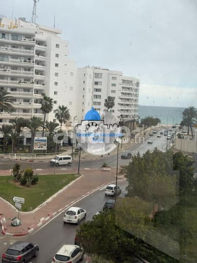 Appartement S+3 avec vue mer à louer - près de l'hôtel Riadh