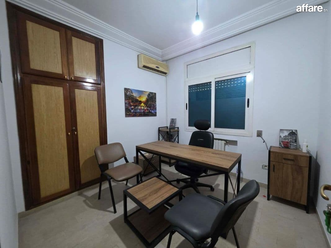 Bureau privé entièrement meublé à louer