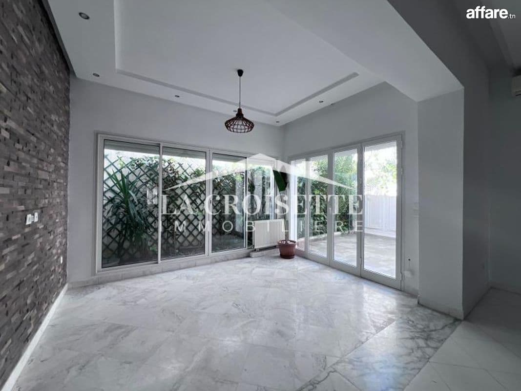 Duplex s3 avec terrasse à La Marsa MDL0718
