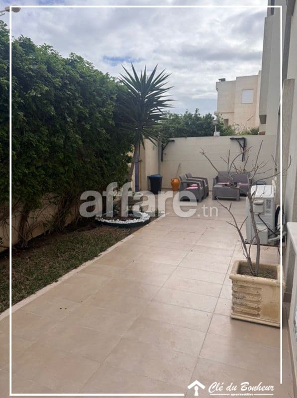 un bel appartement s3                            vec jardin 