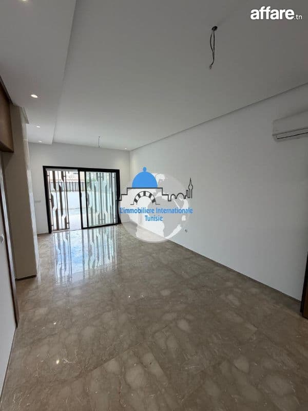 Location annuelle : Appartement de luxe en S+2 à -Sahloul 4