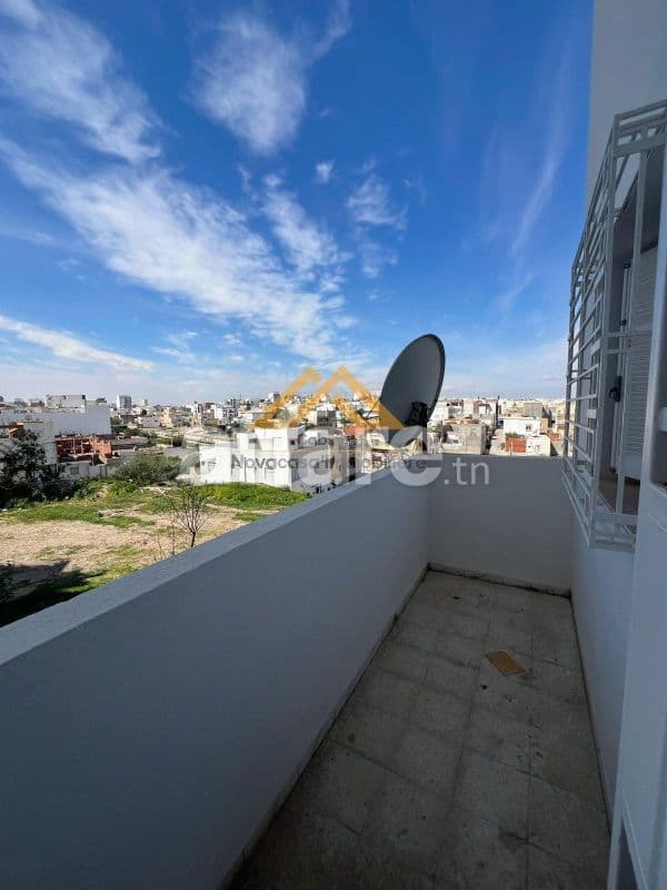 Appartement S+2 à Panorama (derrière Clinique Salem)