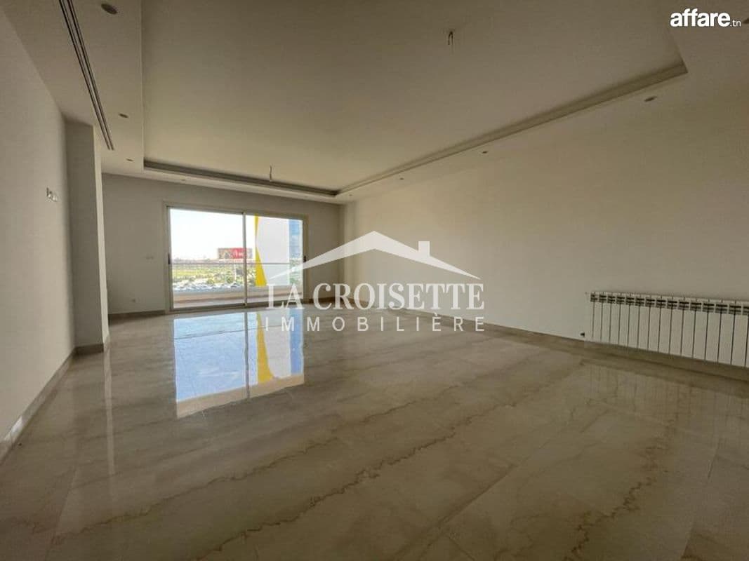 Appartement s3 avec chambre de service au Lac2 MAL0796