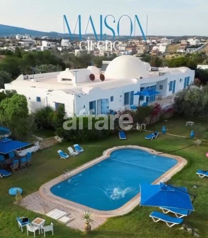 Domaine d'Exception : 2 Villas avec Piscines à Hammamet