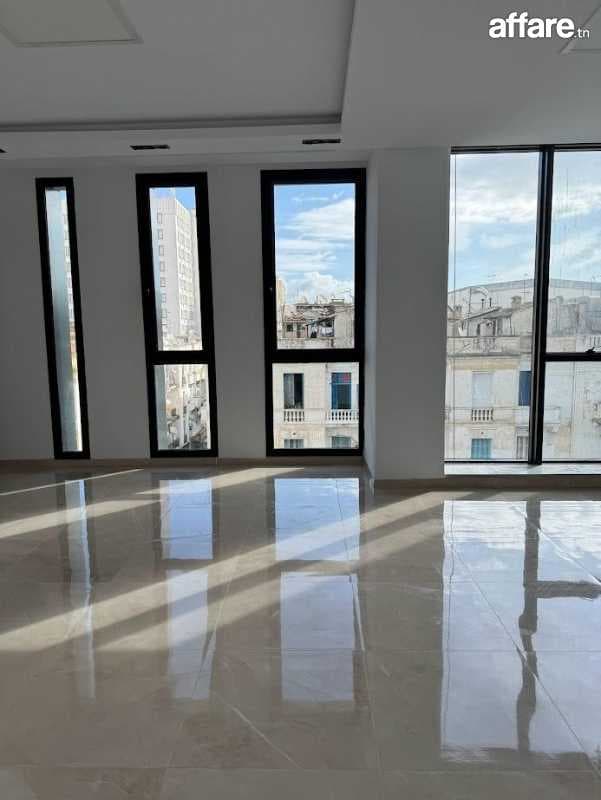Immeuble bureautique neuf au centre de tunis