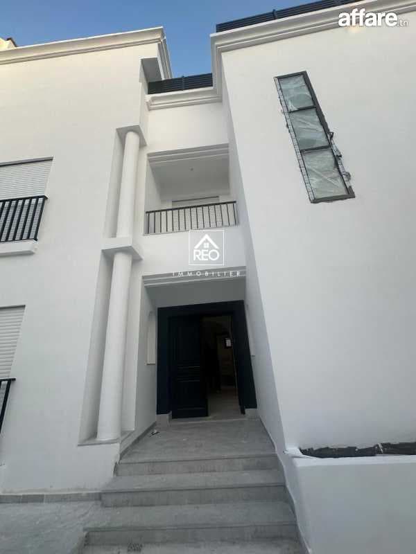 À VENDRE : Une magnifique villa située à La Manouba