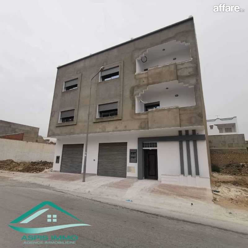  بناية R + 3 في منزل تميم