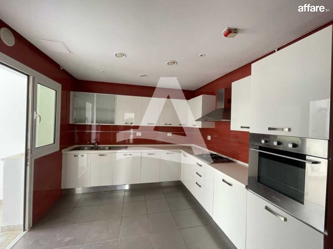 S+3 de 200m² - La Marsa