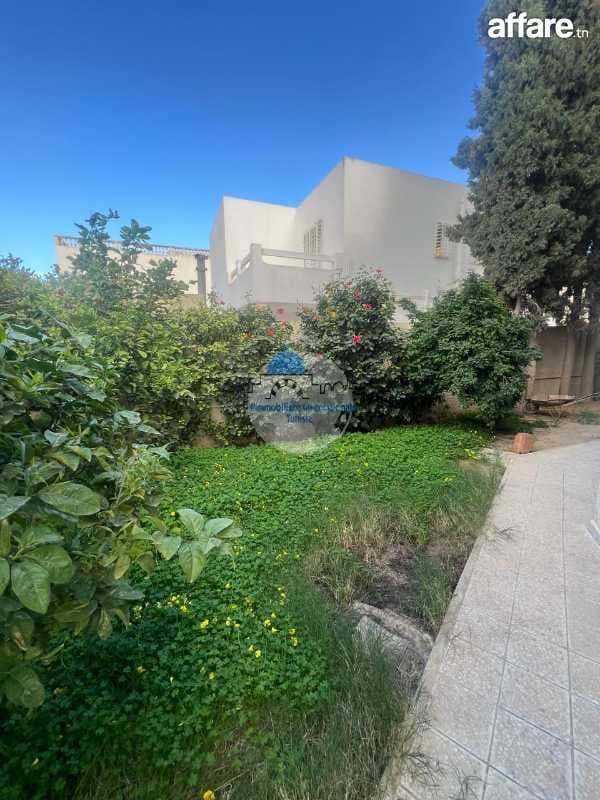 A louer un spacieux villa S+5 à Sahloul