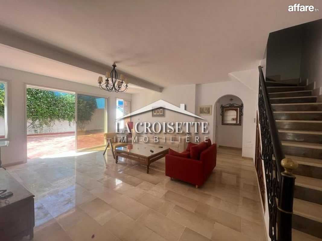Villa S+3 avec terasse à Sidi Bou Said MVL0444