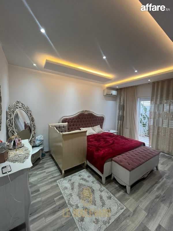 A louer Villa S+3 vide haut standing à Mrezga , Hammamet