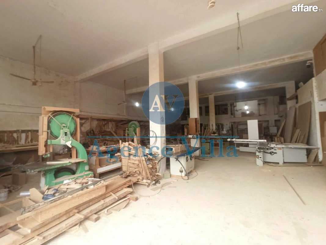 un dépôt de 600m² à bhar lazrek