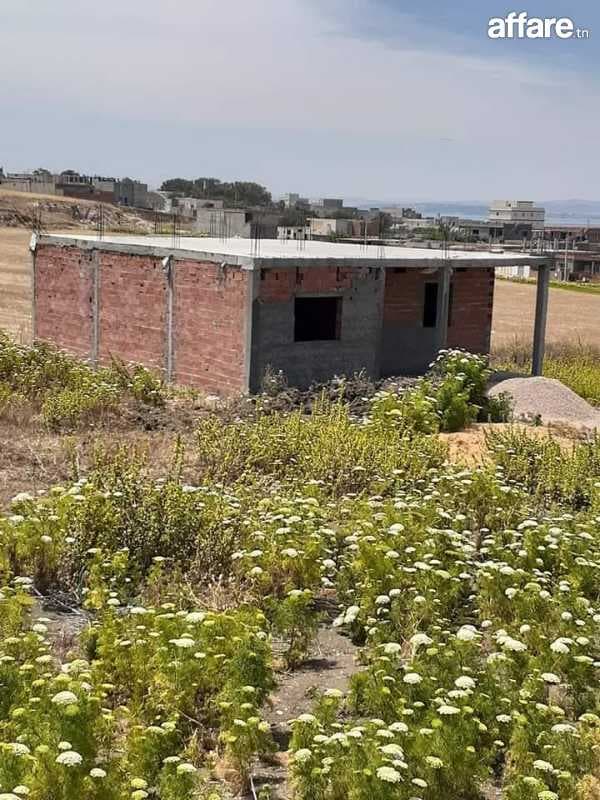 Maison 159 m2 inachevé bni nafa3 titre individuel 