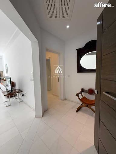 À VENDRE : Un spacieux appartement S+3 situé à Gammarth Supé