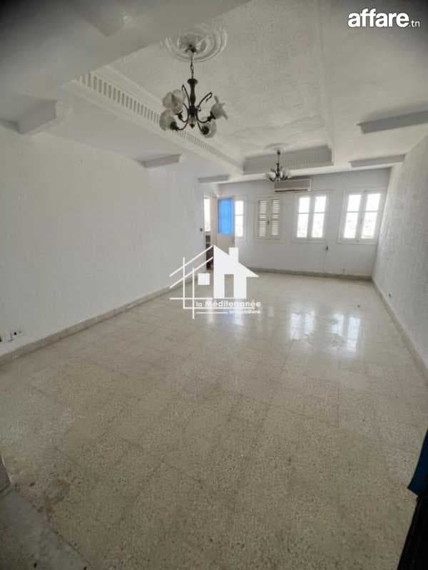 A louer appartement S+3 à Cité rommana 1