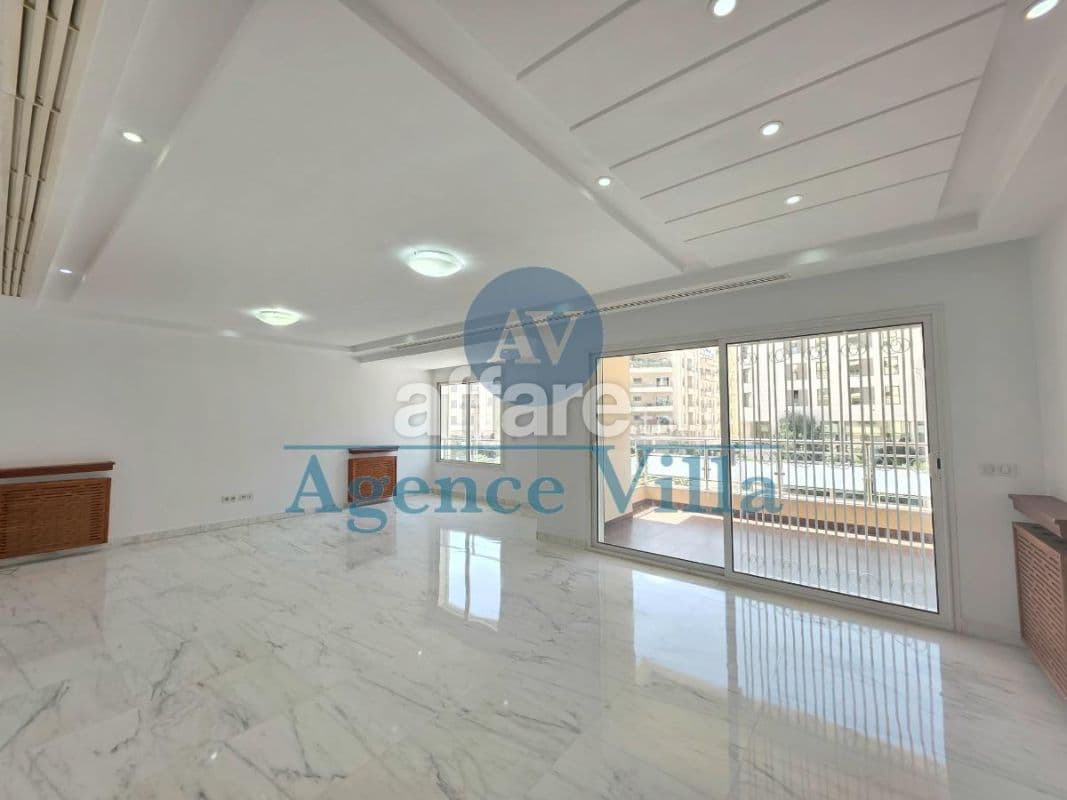Appartement S+4 au Lac 2