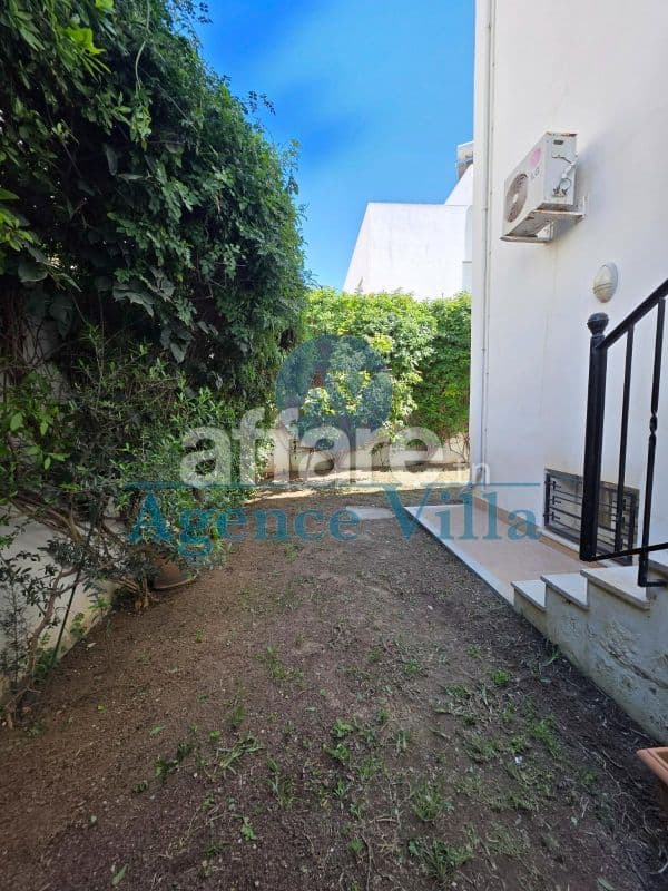 Appartement S+2 avec jardin à Jardin de Carthage