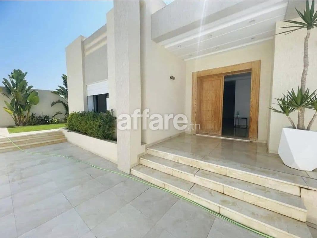 Une Villa moderne haut standing à Chatt Mariem Sousse Vue me