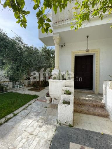 Villa à vendre à borj baccouche