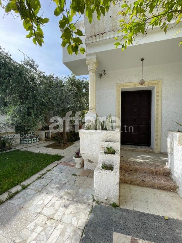 Villa à vendre à borj baccouche