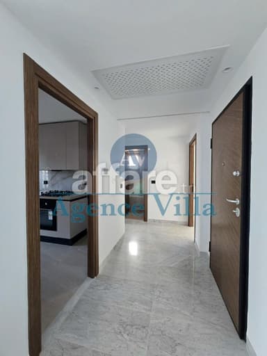 Appartement S+2 jamais habité aux Jardins de Carthage