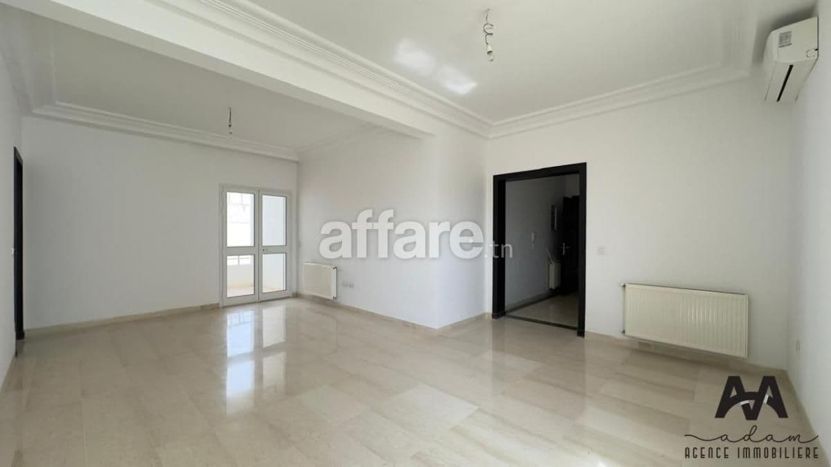 Appartement S+3 à Soukra,Tunis.