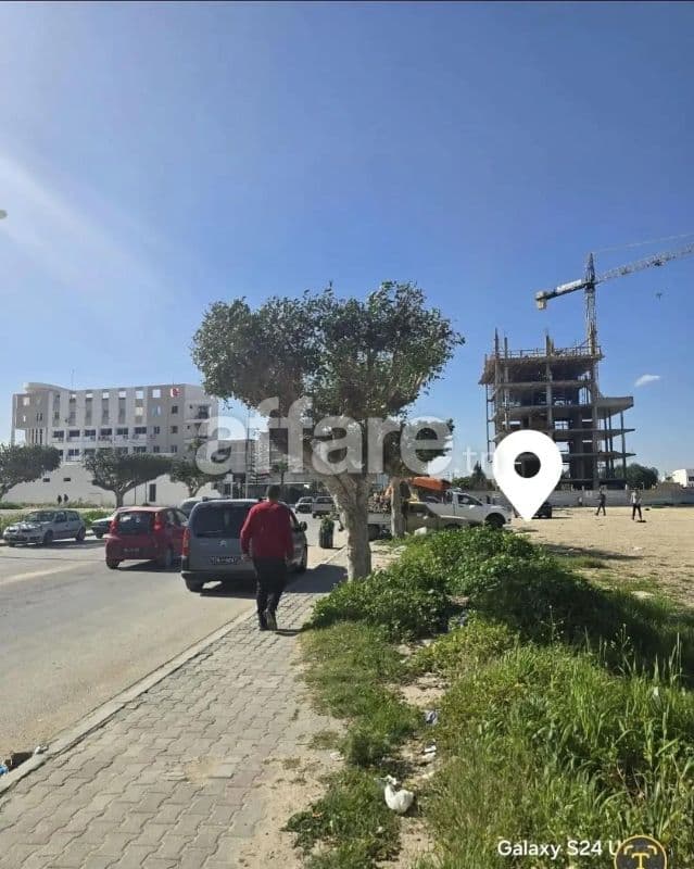 Terrain commerciale R+8 sahloul 4