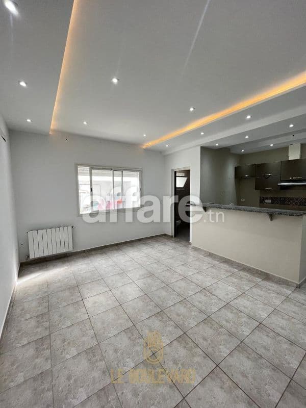 A Louer Etage De Villa S+1 Haut Standing à Mrezga Nabeul