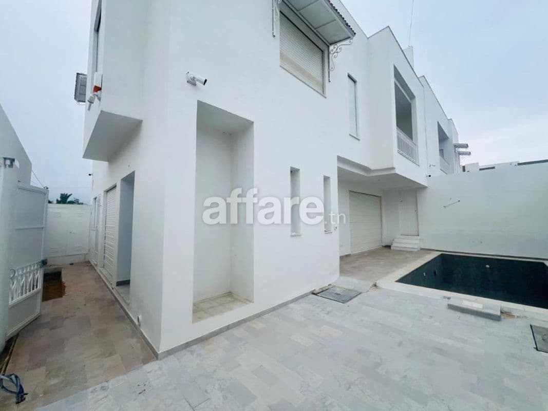 V601 Villa CARMEN