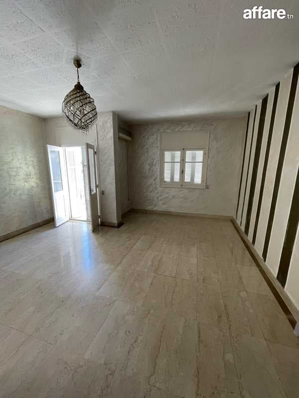 Appartement s+3 a vendre à cité olympique 