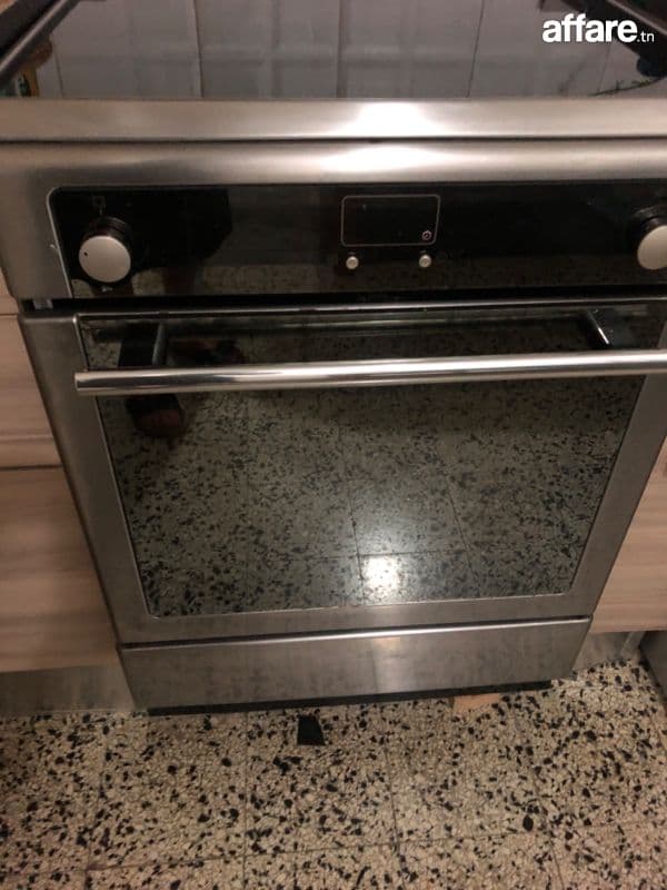 Gazinière et lave vaisselle 