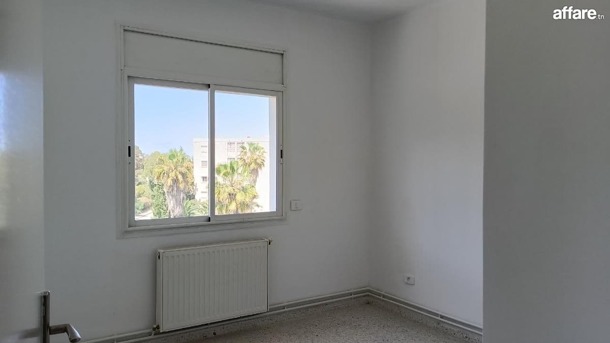Appartement 2chambres et salon rades
