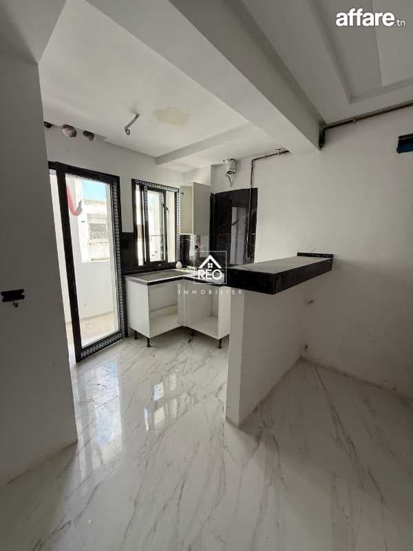À VENDRE : Des appartements S+0 situé à Cité Wahat