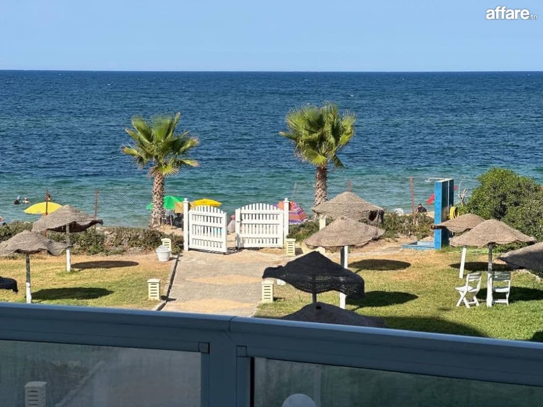 Belle Appartement frond mer à chatt mariem sousse