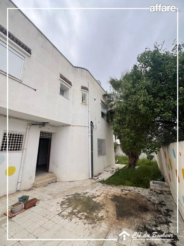 un rdc d'une maison à Ghazella 