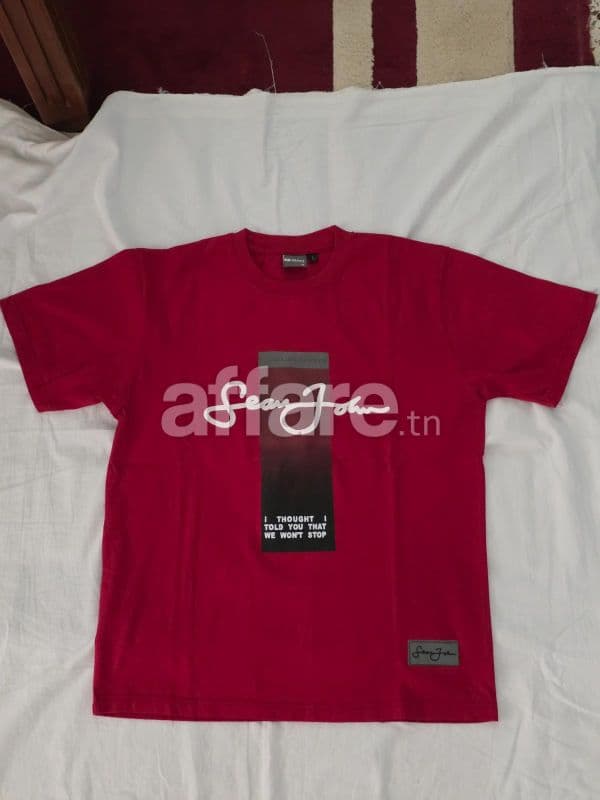 T-shirt Taille L Col V